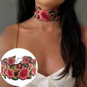 NEW! Chic Floral Embroidered Choker Necklace. Pink, adjustable 10-13"
